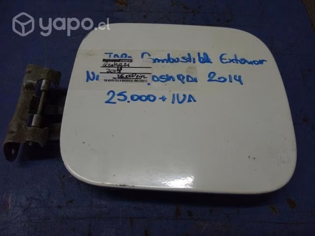 Tapa combustible exterior Nissan Qashqai 2011-14