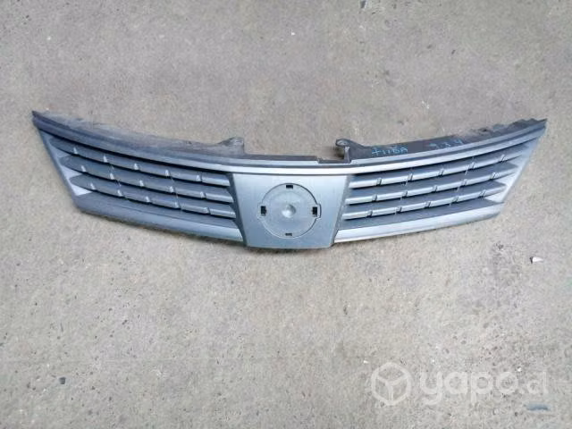 Mascara nissan tiida original