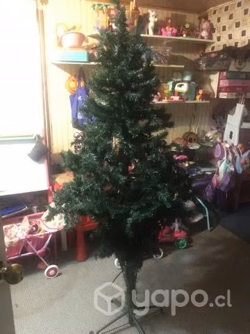 Árbol de navidad de 1.30 metros con pedestal