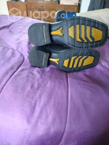 Botas de hombre nuevas - Imagen 4