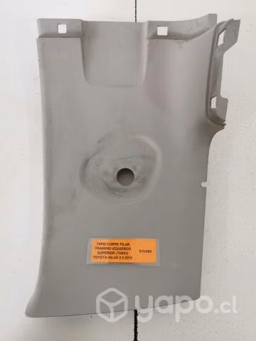 Tapiz Cubre Pilar Tra izq sup (TH253) Toyota Hilux