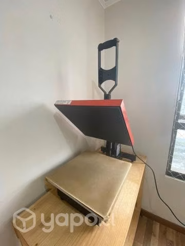Maquina estampadora UHP15
