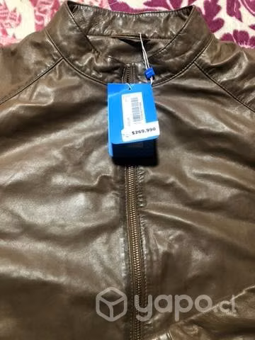 Chaqueta de cuero marca tríal