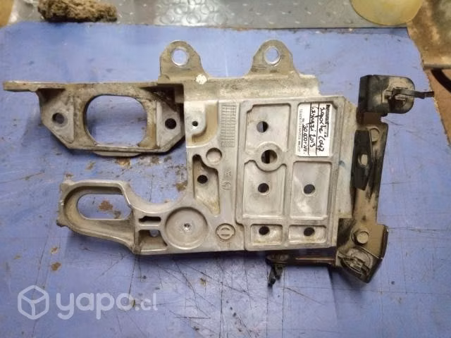 Soporte (047) Nissan Qashqai 2011 al 2014