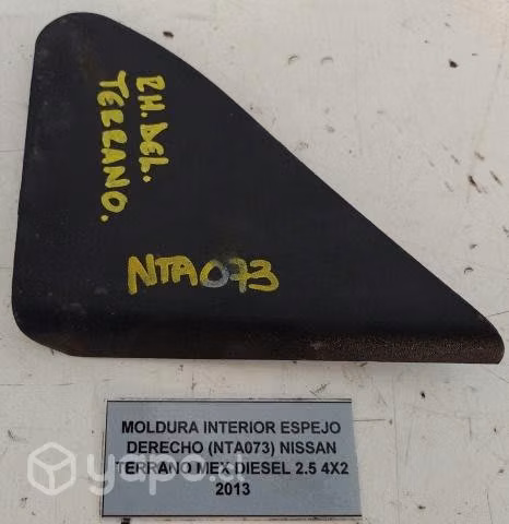 Moldura Inter Espejo Der (073) Nissan Terrano 2013