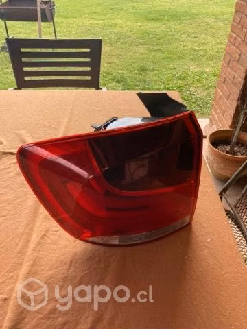 Foco trasero BMW X1 2011