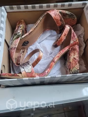Sandalias tacón