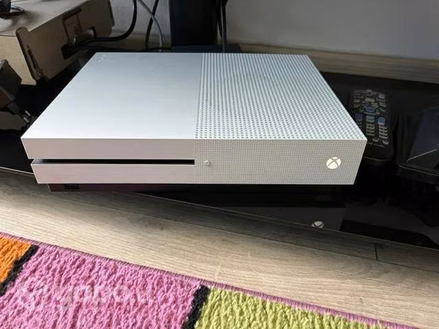 Xbox one s 1 TB