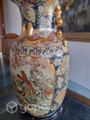 Jarrón porcelana china pintado a mano año 1970 ,