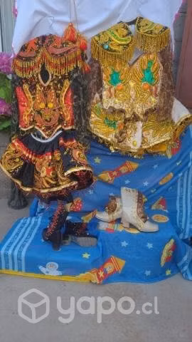 trajes de diablada