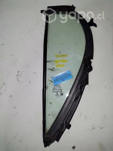 Vidrio Aleta Puerta Tras der (THD004) Toyota Hilux