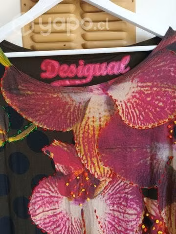 Vestido estilo bluzón marca Desigual