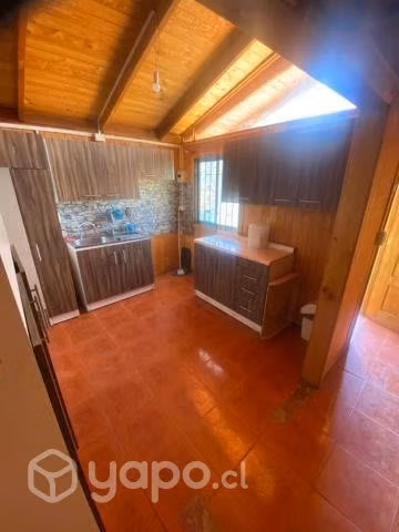 Se Vende Casa En Olmue, 3 Dormitorios, Un Baño Amp