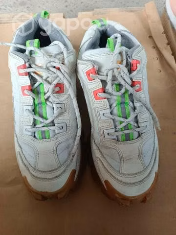 Zapatillas CAT