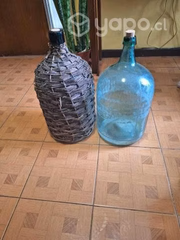 Botellones de vidrios