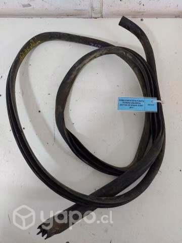 Goma Carroceria tras izq (ZGT135) ZX Grand Tiger