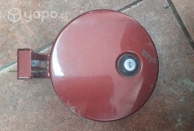 Tapa de combustible Mahindra Pick Up año 2012