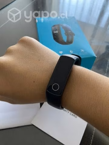 Honor Band4 AMOLED touch screen display