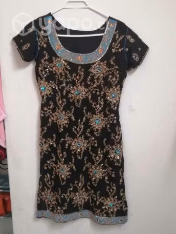 ropa de vestir o salir