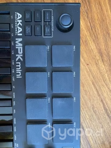 Controlador Midi MPK mini black