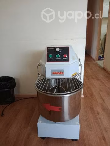 Amasadora maigas hs30
