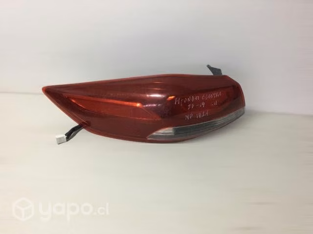 Foco trasero lh hyundai elantra 2017-2019