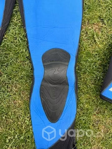 Traje de agua buceo aqualung - Imagen 3