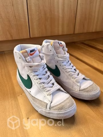 Nike blazer mid 77