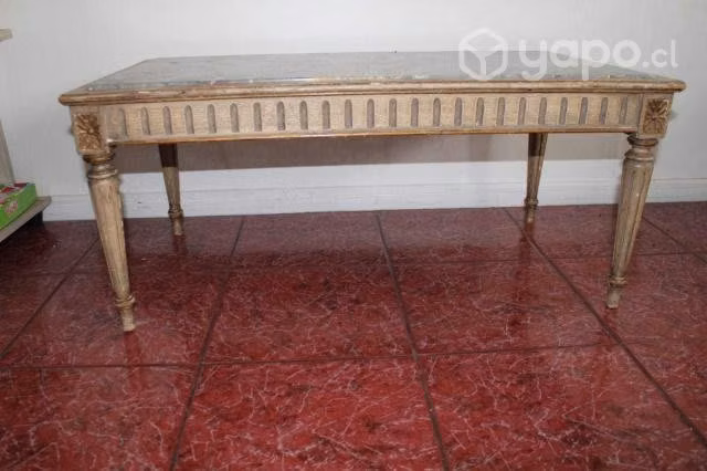 Mesa de centro de madera y mármol