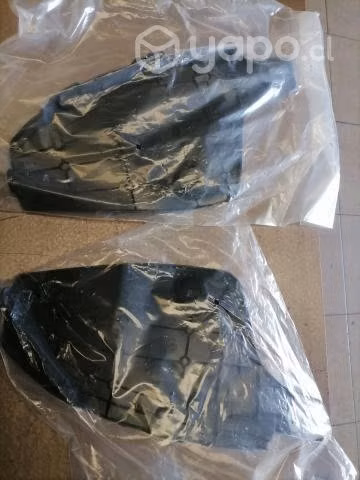 Aletas posteriores Toyota new yaris 06-13