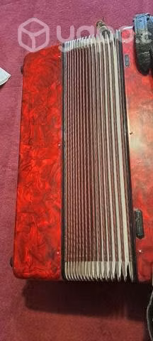 Acordeon alemana 80 bajo