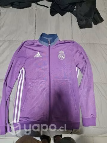 Ropa con poco uso