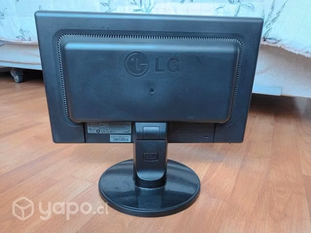 Monitor LG 15 pulgadas - Imagen 4