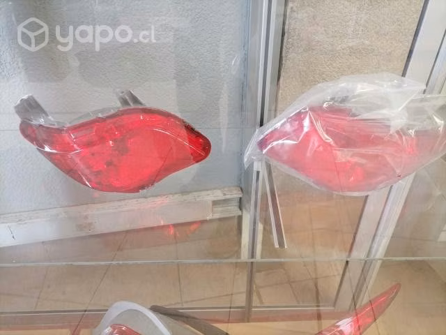 Reflectores yaris sport 2014-2017