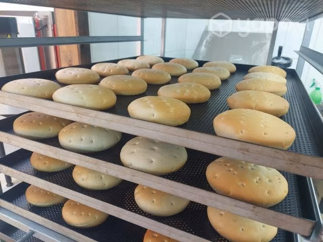 Panadería Próspera Con Sitio Y Casa Nueva