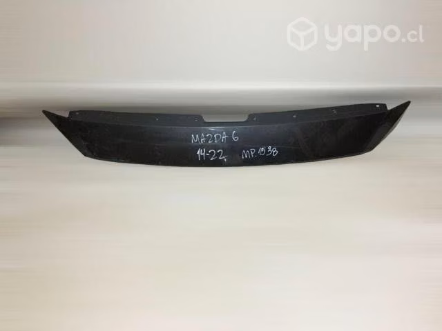 Moldura capot mazda 