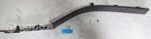 Tapiz Cubre Zocalo Tras izq Dodge Ram 5.7 2014