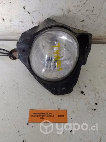 Neblinero Derecho (TYA005) Toyota Hilux 2.5 2012