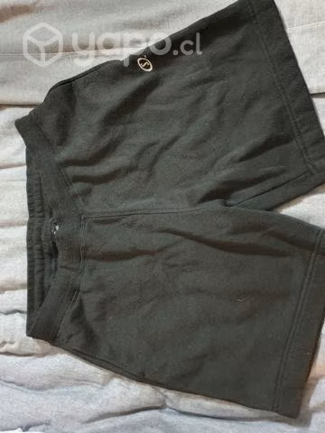 1 buzo S, 1 short M, 1 short L - Imagen 2