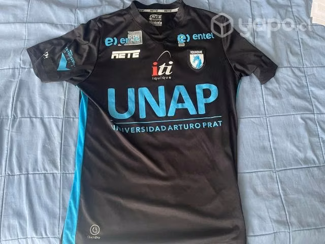 Camiseta Deportes Iquique 2011 Talla M