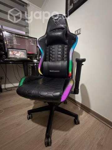 Silla Gamer Trust GXT 716 LED RGB