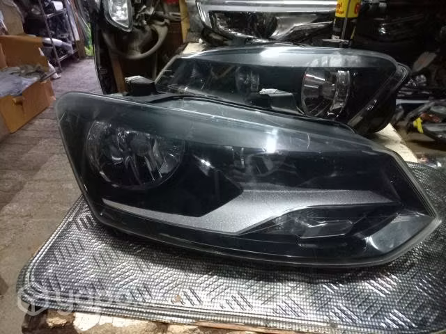 Óptico derecho Volkswagen Polo 2015 ORIGINAL