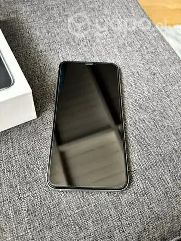 IPhone XS Max, 64 Gb, usado, color silver