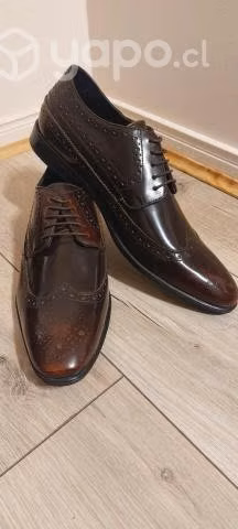 Calzado marca asos punta en degrade nuevo