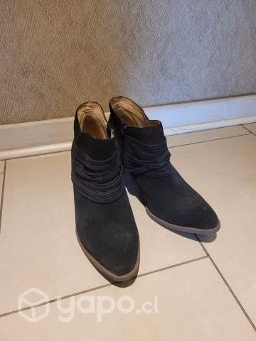 Botines negros Nro 38 - Imagen 5