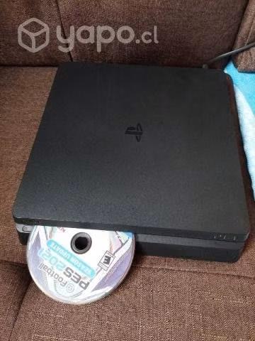 Play station 4 slim 6