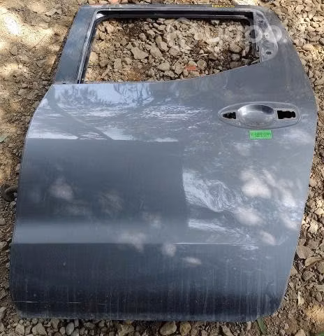 Puerta Trasera Izquierda (NNA005) Nissan NP300 4x4