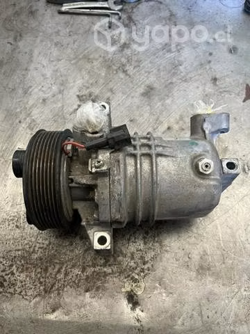 Compresor A/C Nissan Tiida