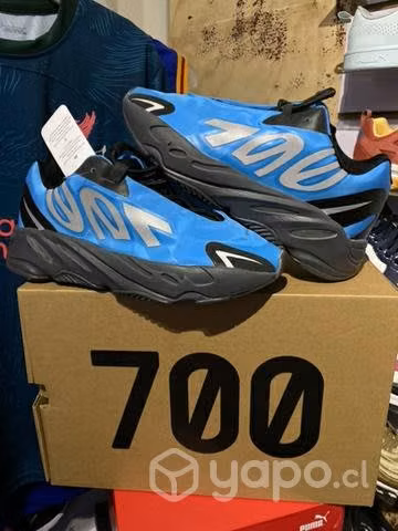 Adidas Yeezy 700 Nros 40-41