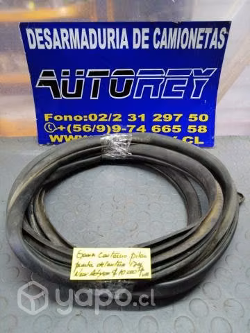 Goma contorno Pilar del izq Ssangyong New Actyon